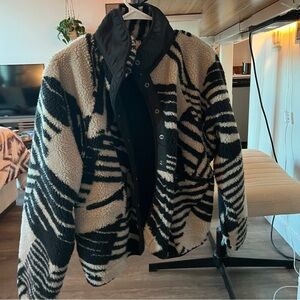 Free people hit the slopes fleece jacket size small never worn
